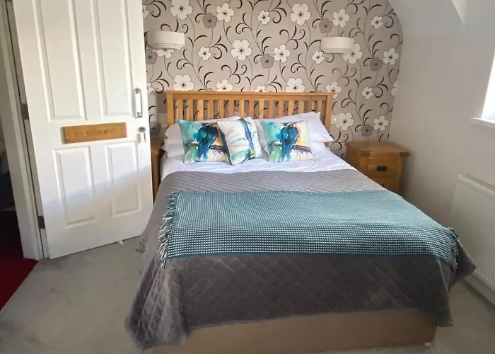 Bed & Breakfast Claremont House