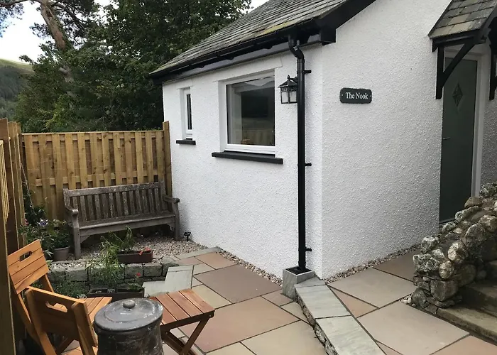 Claremont House Bed & Breakfast